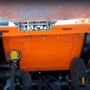 Mini-pelle BULL HT-18-X - Cabine, trappe accès batterie